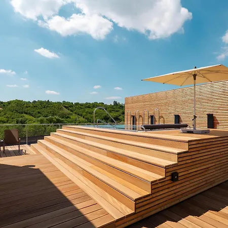Artevini & Winery 4*